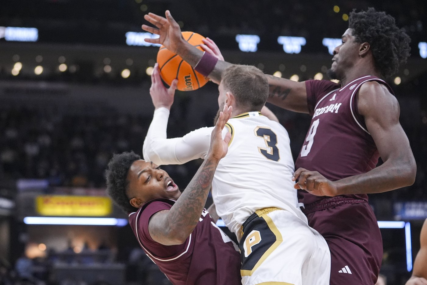 Pharrel Payne's big game helps No. 17 Texas A&M pull away from No. 11 Purdue 70-66 | iNFOnews.ca Pharrel Payne's big game helps No. 17 Texas A&M pull away from No. 11 Purdue 70-66 | iNFOnews.ca