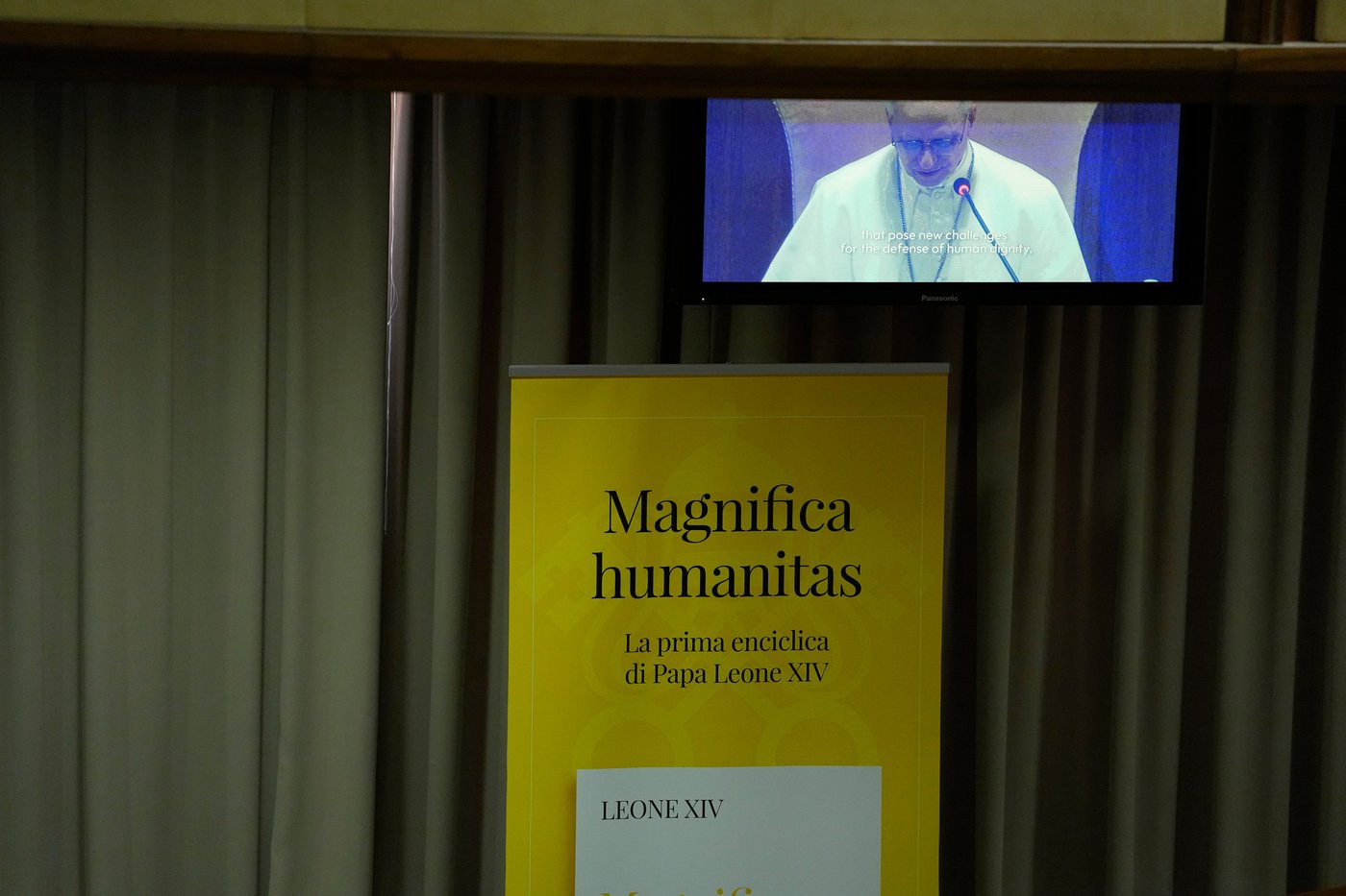 Excerpts from Pope Leo XIV's sweeping manifesto about humanity in the AI era | iNFOnews.ca