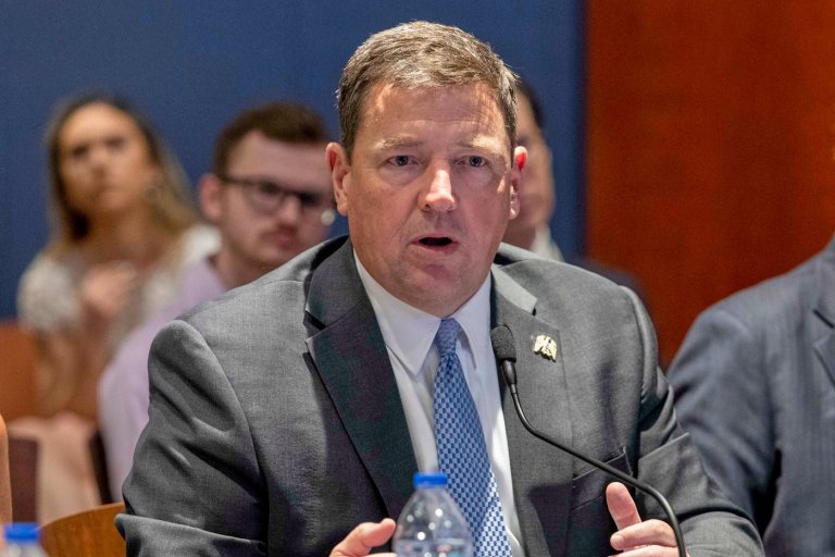 Trump loyalist Ed Martin is leaving the Justice Department to focus on election 'legal battles' | iNFOnews.ca