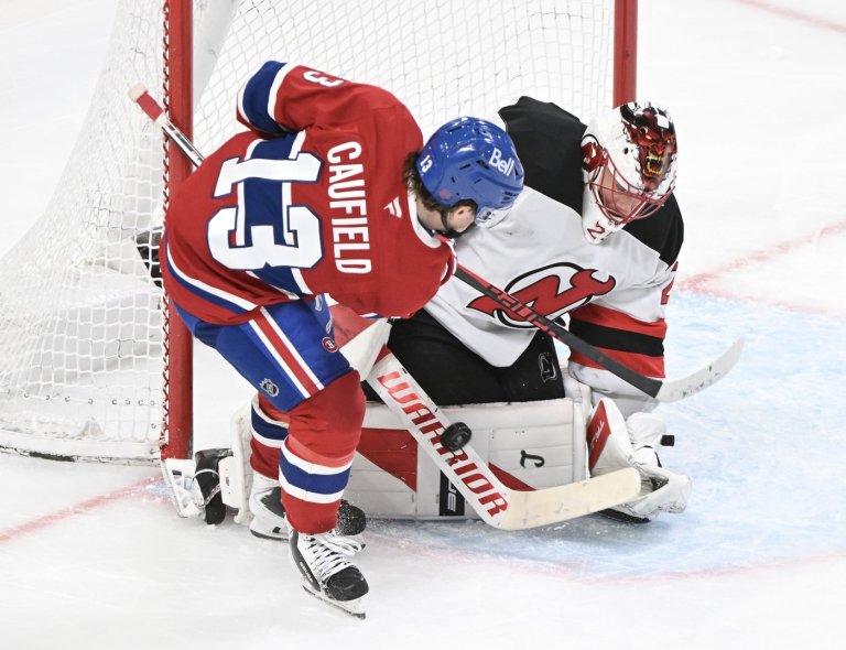 Canadiens' win streak ends with loss to Devils hours after clinching playoff spot | iNFOnews.ca
