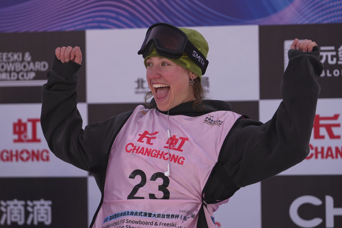 Canada's Naomi Urness captures World Cup bronze in big air | iNFOnews.ca