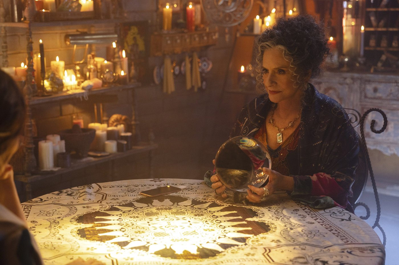‘Agatha All Along’ sets Kathryn Hahn’s beguiling witch on a new quest - with a catchy new song | iNFOnews.ca