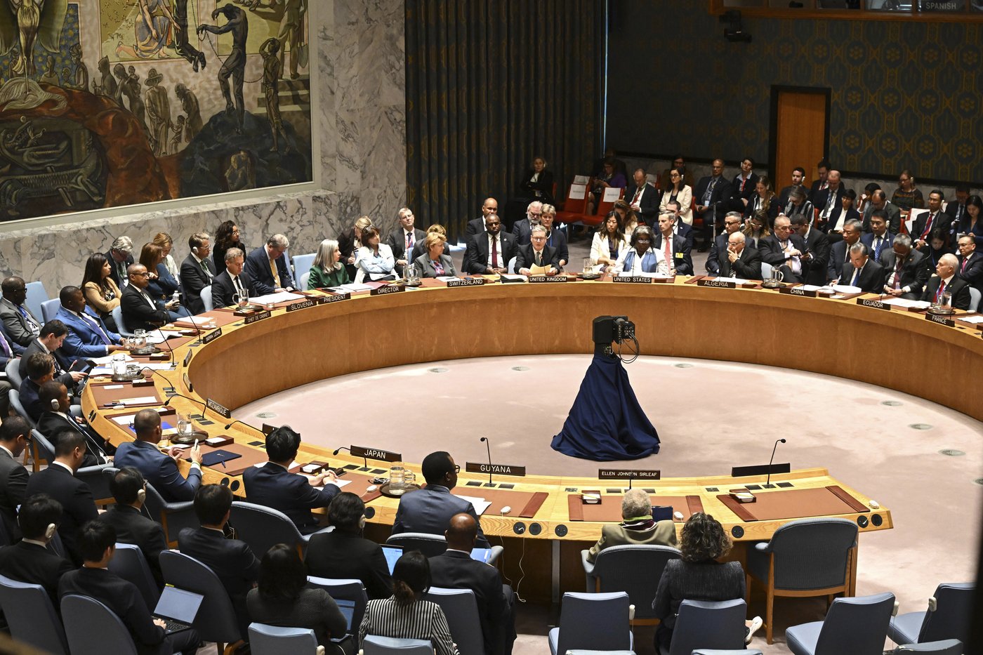 UN chief criticizes divided Security Council for failure of leadership to end wars, calls for unity | iNFOnews.ca UN chief criticizes divided Security Council for failure of leadership to end wars, calls for unity | iNFOnews.ca