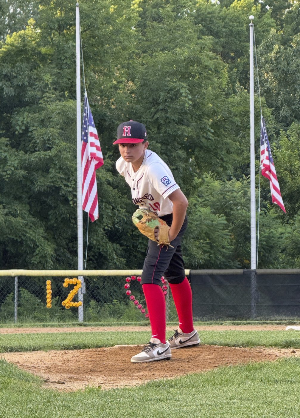 In latest bat flip flap, big league players side with Little Leaguer | iNFOnews.ca