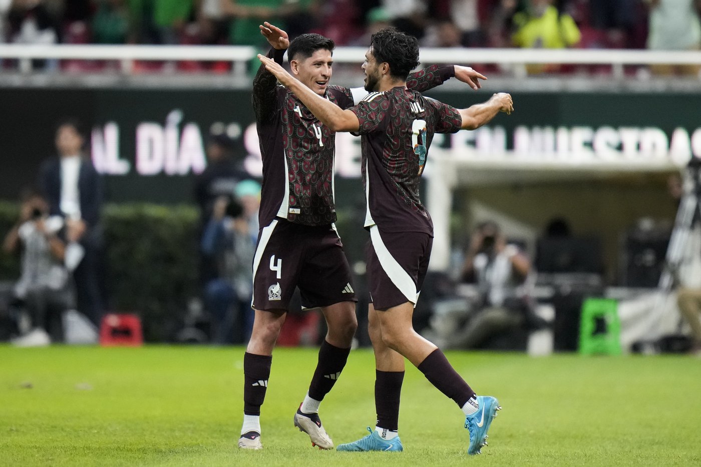 Mexico stops 7-game winless streak against the US as Jiménez and Huerta score in 2-0 victory | iNFOnews.ca Mexico stops 7-game winless streak against the US as Jiménez and Huerta score in 2-0 victory | iNFOnews.ca
