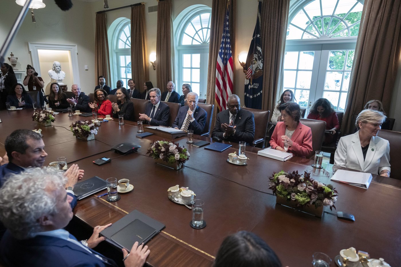 Biden opens busy foreign policy stretch as anxious allies shift gaze to Trump, Harris | iNFOnews.ca Biden opens busy foreign policy stretch as anxious allies shift gaze to Trump, Harris | iNFOnews.ca