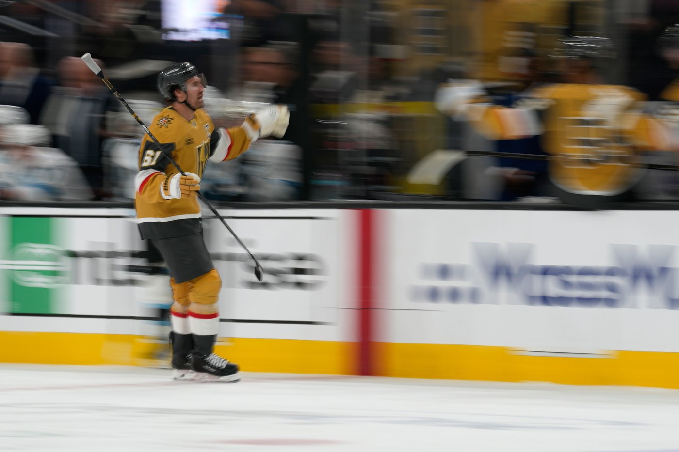 Golden Knights rally past Mammoth 4-2 in Game 1 as Nic Dowd nets the winner | iNFOnews.ca Golden Knights rally past Mammoth 4-2 in Game 1 as Nic Dowd nets the winner | iNFOnews.ca