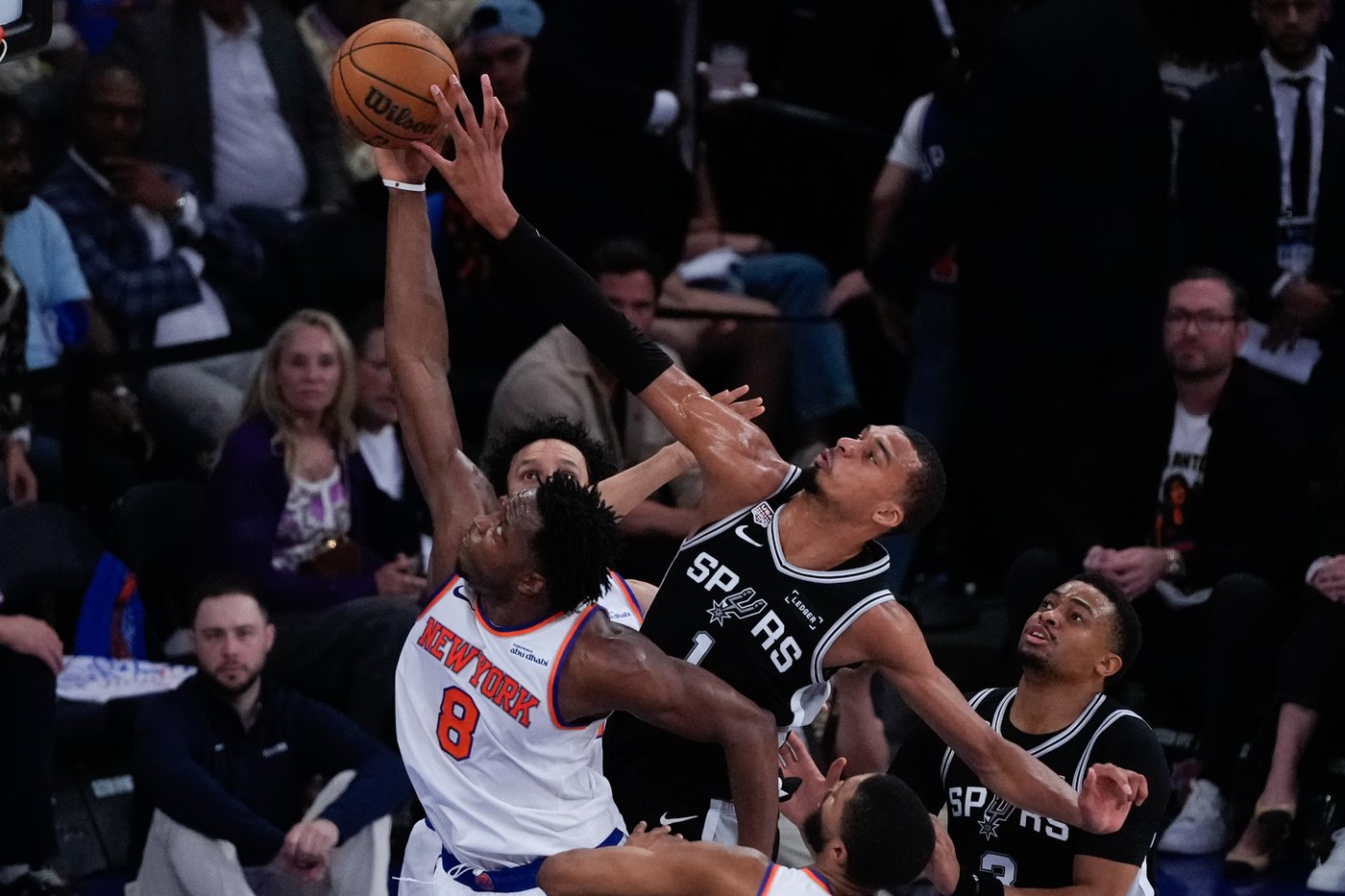 Victor Wembanyama misses 2 late free throws in NBA Finals Game 4 as Spurs get pushed to the brink | iNFOnews.ca