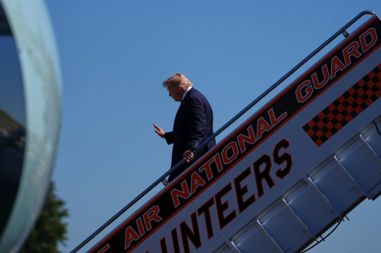 CNN says it was left off Air Force One for Trump's Saturday trip to a college football game | iNFOnews.ca
