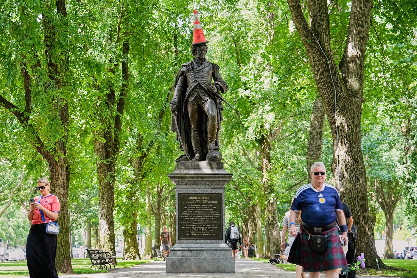 Scottish traffic cone gets dignitary's welcome in Boston after World Cup friendship | iNFOnews.ca