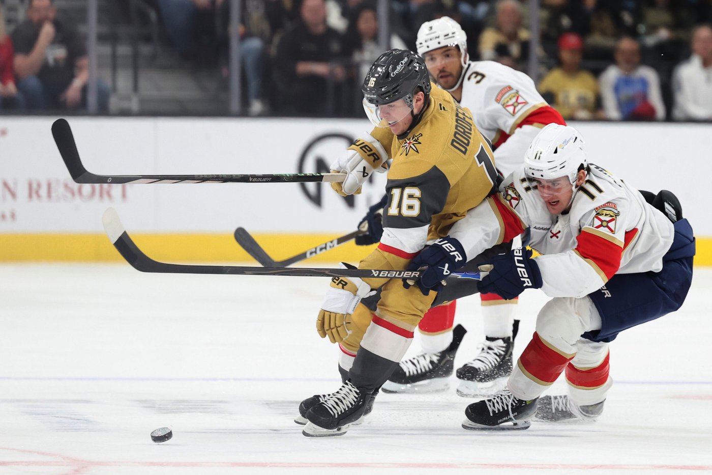 Marchand's goal streak reaches five games as Panthers beat Golden Knights | iNFOnews.ca Marchand's goal streak reaches five games as Panthers beat Golden Knights | iNFOnews.ca
