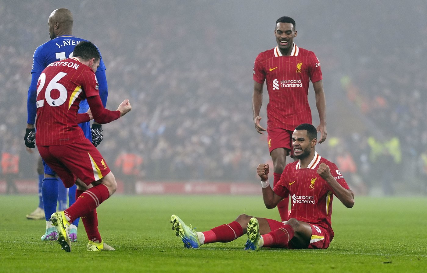 Haaland penalty failure and Fernandes red card pile on woes for City and United in Premier League | iNFOnews.ca