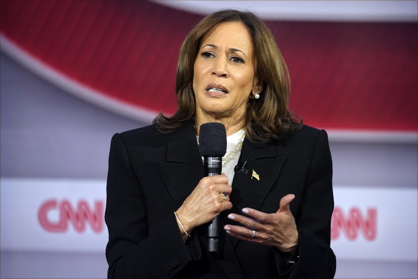 The Latest: Harris and Trump focus on closing messages with rallies in Georgia, Nevada, Arizona | iNFOnews.ca The Latest: Harris and Trump focus on closing messages with rallies in Georgia, Nevada, Arizona | iNFOnews.ca