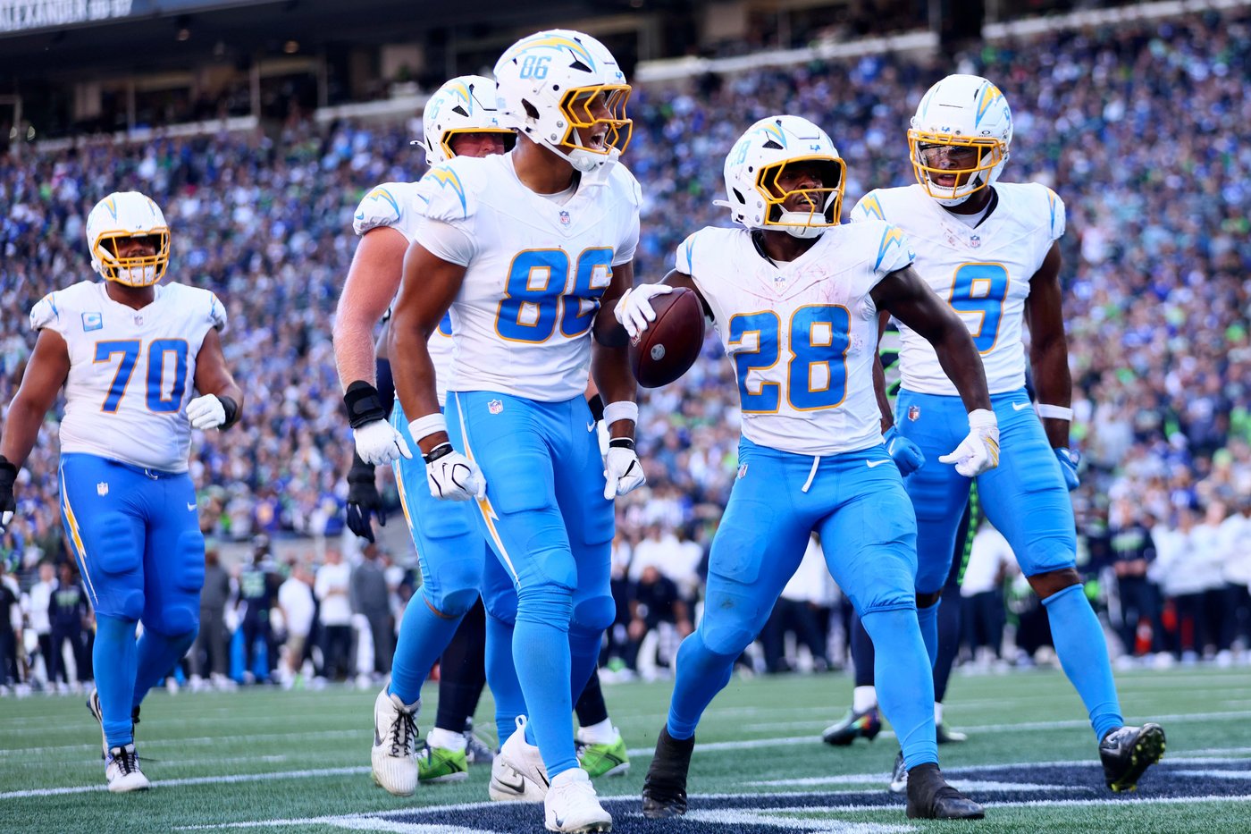 Broncos seek first AFC West win as Chargers try to avoid an 0-5 start | iNFOnews.ca Broncos seek first AFC West win as Chargers try to avoid an 0-5 start | iNFOnews.ca