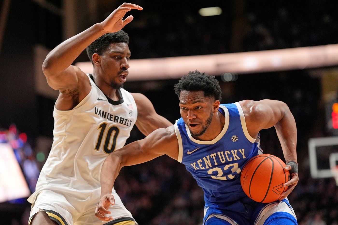 No. 18 Vanderbilt beats Kentucky 80-55 for its largest victory over the Wildcats since 2008 | iNFOnews.ca No. 18 Vanderbilt beats Kentucky 80-55 for its largest victory over the Wildcats since 2008 | iNFOnews.ca