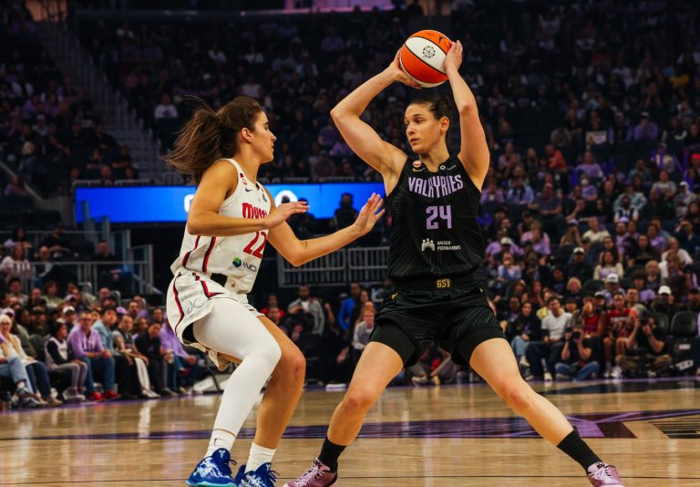 Gabby Williams hits two late 3-pointers and leads Valkyries to 9th straight win, 74-69 over Mystics | iNFOnews.ca