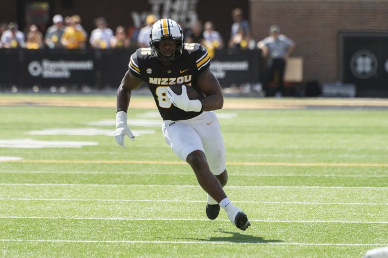 Ahmad Hardy stars as No. 25 Missouri beats Louisiana-Lafayette 52-10 | iNFOnews.ca