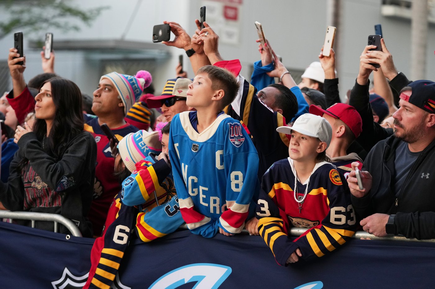 Florida Panthers and New York Rangers bring 'Miami Vice' flair to Winter Classic | iNFOnews.ca