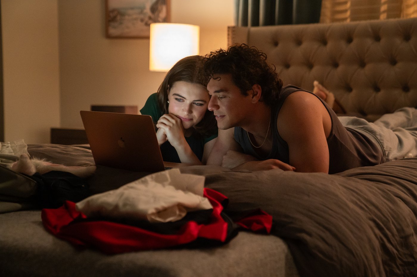 Can 'Off Campus' capture the hockey romance audience after 'Heated Rivalry'? | iNFOnews.ca