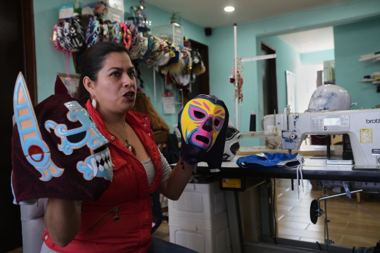 From Arena Mexico to the World Cup, a wrestling-mask boom is taking shape | iNFOnews.ca