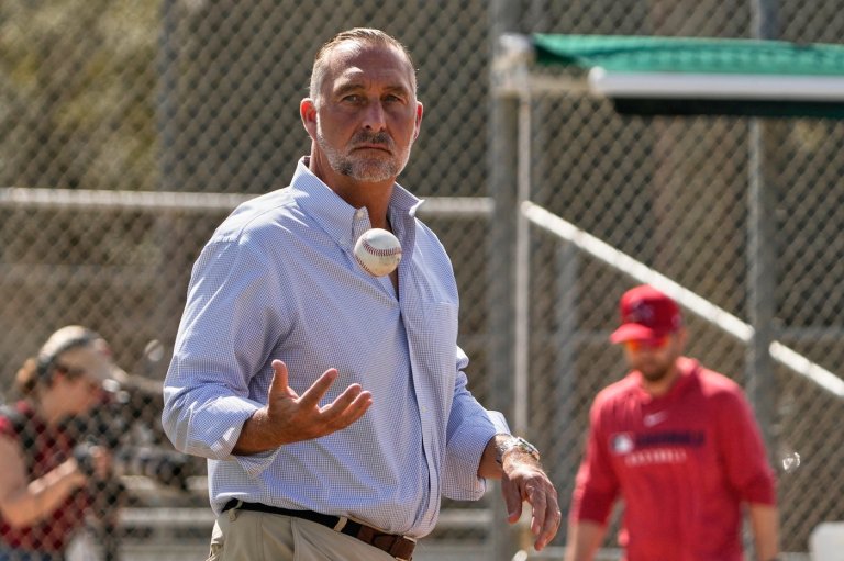 Angels interim GM John Mozeliak embarks on ambitious agenda to turn perennial losers into winners | iNFOnews.ca