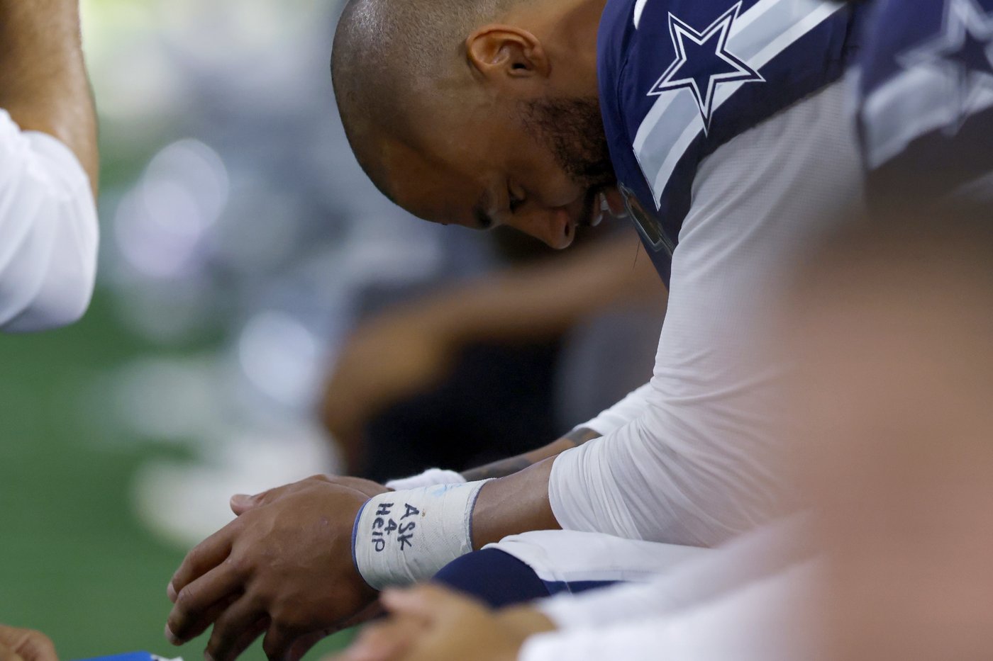 Jared Goff throws 3 TD passes, Lions win 47-9 and hand Cowboys another lopsided home loss | iNFOnews.ca