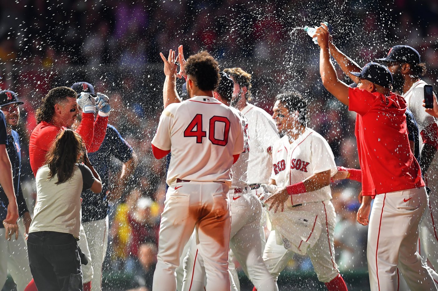 Sonny Gray loses no-hit bid against Yankees in 8th but Red Sox rally in 10th to finish 4-game sweep | iNFOnews.ca