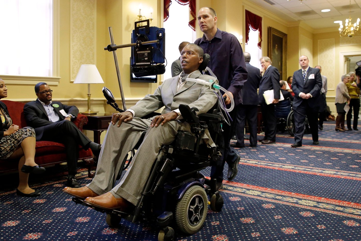 O.J. Brigance, who won a Super Bowl with the Baltimore Ravens before battling ALS, dies at age 56 | iNFOnews.ca O.J. Brigance, who won a Super Bowl with the Baltimore Ravens before battling ALS, dies at age 56 | iNFOnews.ca