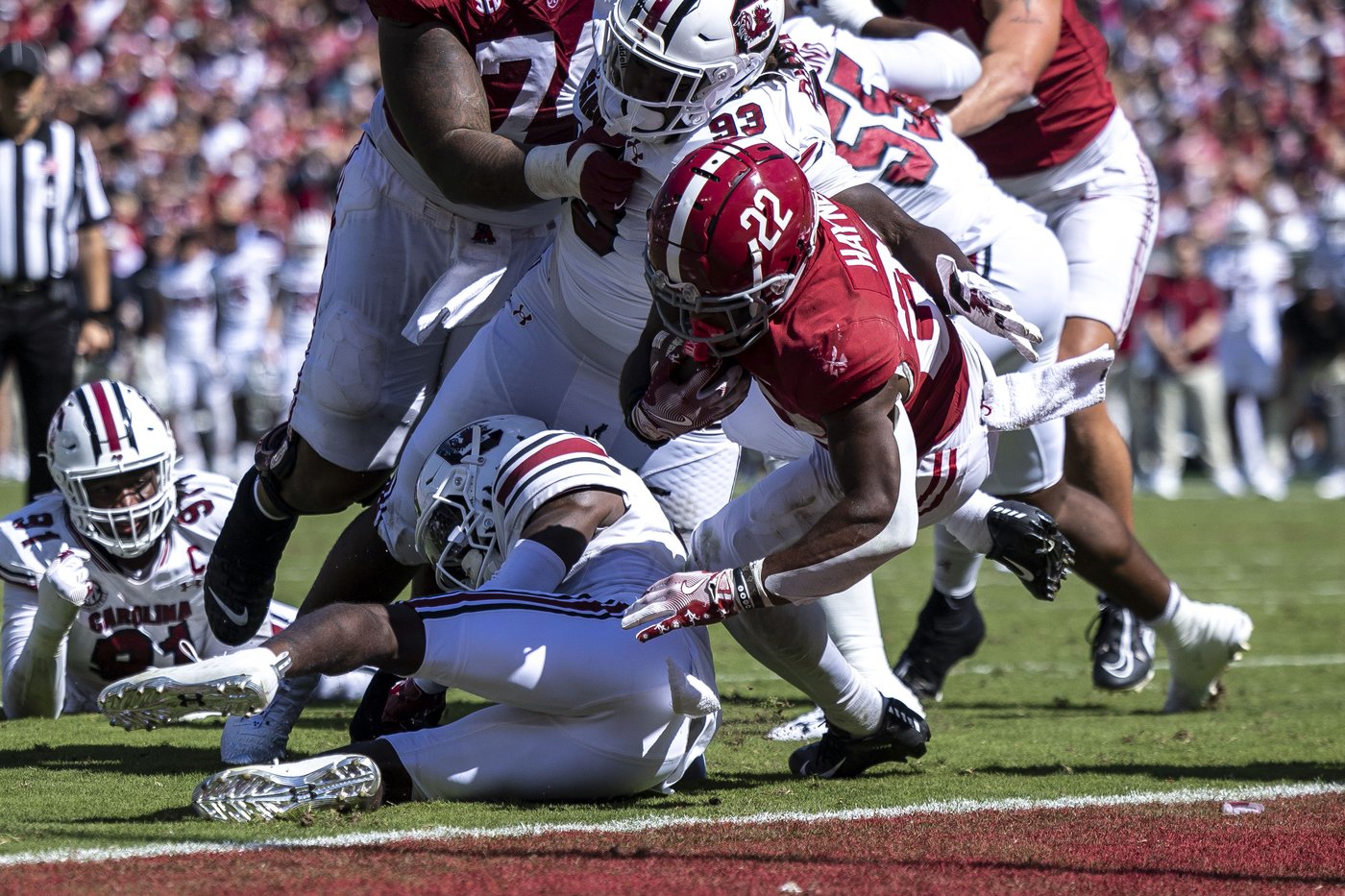 No. 7 Alabama holds off South Carolina, avoiding another big upset loss | iNFOnews.ca No. 7 Alabama holds off South Carolina, avoiding another big upset loss | iNFOnews.ca