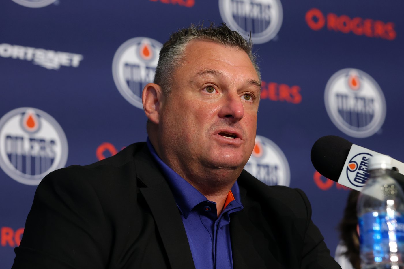 Edmonton Oilers name Mike Babcock as head coach after hire cleared by NHL | iNFOnews.ca Edmonton Oilers name Mike Babcock as head coach after hire cleared by NHL | iNFOnews.ca