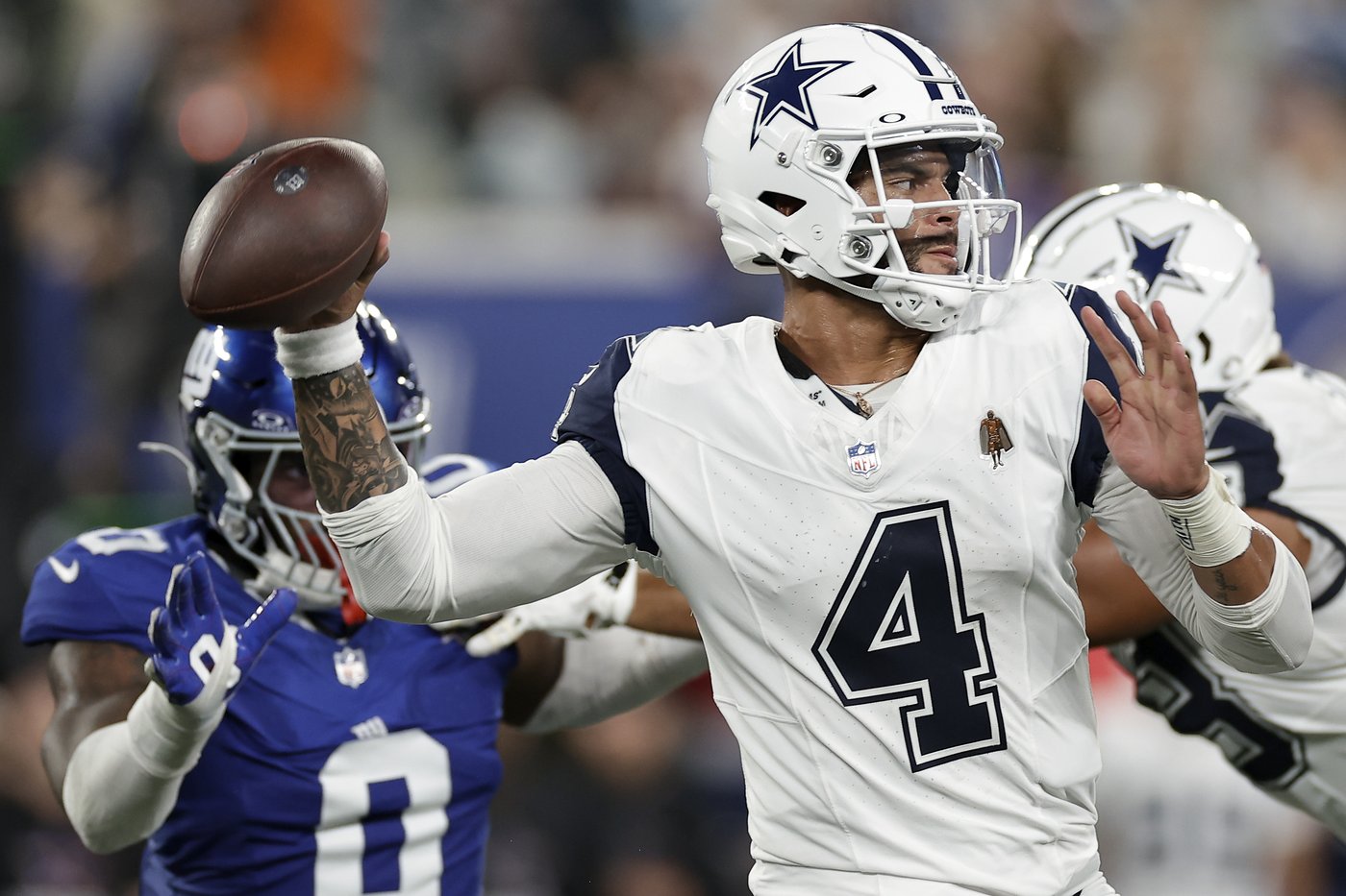 Dak Prescott throws 2 TD passes and Cowboys win 7th straight over Giants, 20-15 | iNFOnews.ca