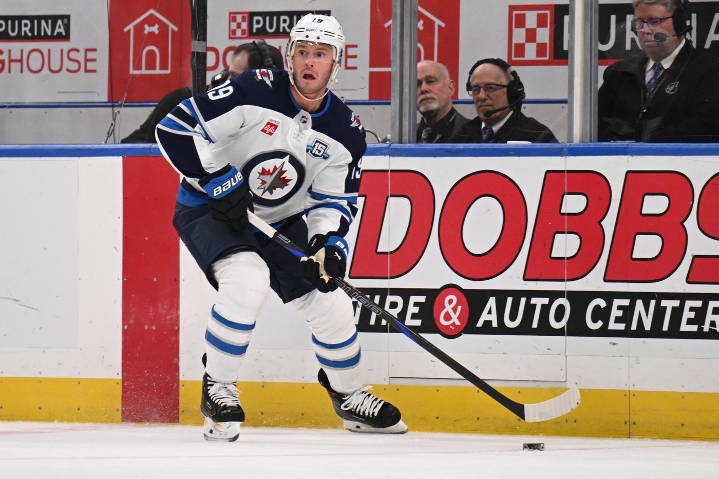 Iafallo, Morrissey and Toews score as the Jets beat the Blues 3-2 to keep playoff hopes alive | iNFOnews.ca Iafallo, Morrissey and Toews score as the Jets beat the Blues 3-2 to keep playoff hopes alive | iNFOnews.ca