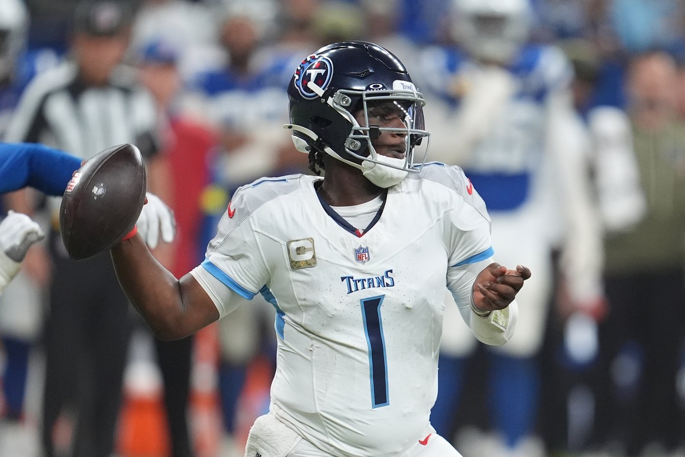 Chargers and Titans are going in different directions when they meet Sunday | iNFOnews.ca