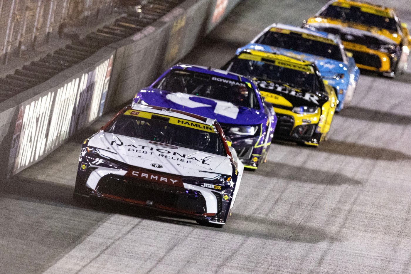 Larson leads Hamlin by single point in Cup Series playoffs as rainout sets Kansas starting lineup | iNFOnews.ca Larson leads Hamlin by single point in Cup Series playoffs as rainout sets Kansas starting lineup | iNFOnews.ca