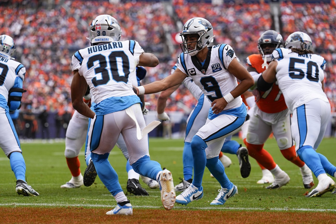 Panthers have no answers at QB, while other teams thrive with youngsters or former Carolina players | iNFOnews.ca
