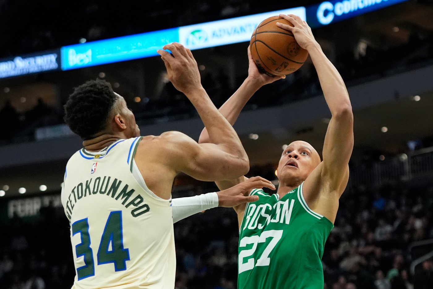 Celtics spoil Giannis Antetokounmpo's return, trouncing Bucks 108-81 without Jaylen Brown | iNFOnews.ca