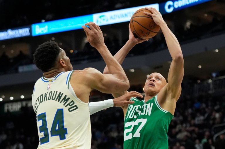 Celtics spoil Giannis Antetokounmpo's return, trouncing Bucks 108-81 without Jaylen Brown | iNFOnews.ca