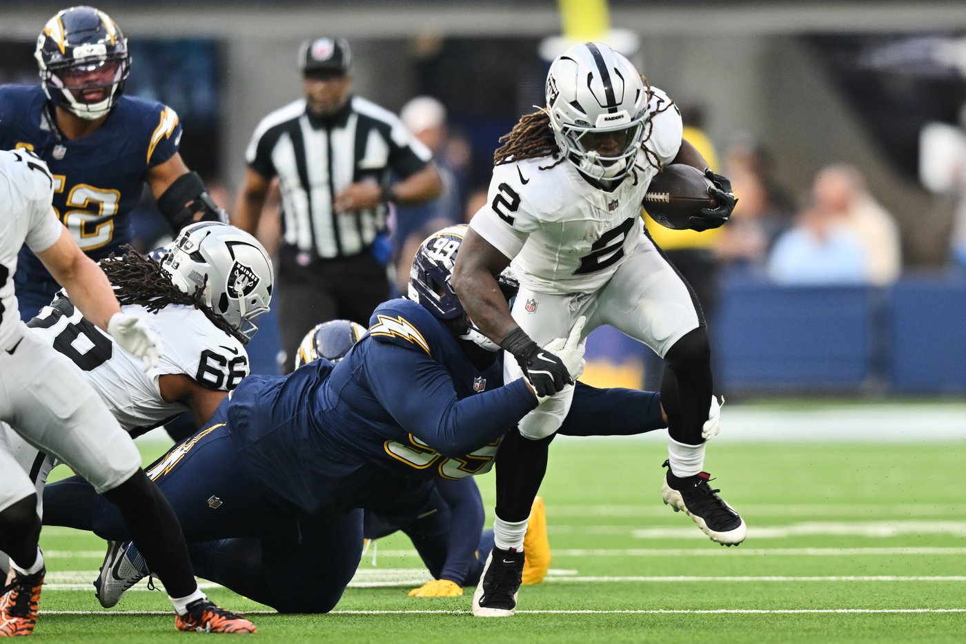 Struggling Raiders offense looks largely the same in first game under interim coordinator Greg Olson | iNFOnews.ca Struggling Raiders offense looks largely the same in first game under interim coordinator Greg Olson | iNFOnews.ca