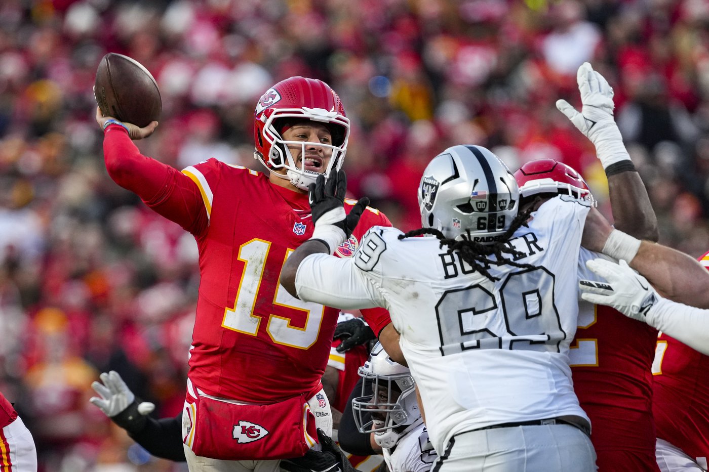 Chargers aim to end 6-game skid against Chiefs in Sunday night trip to Arrowhead Stadium | iNFOnews.ca