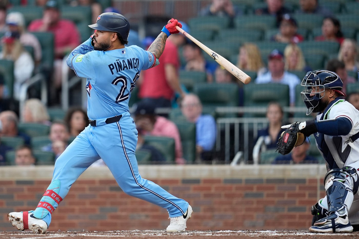 Olson homers, Elder bounces back to lead Braves past Blue Jays 4-3 | iNFOnews.ca Olson homers, Elder bounces back to lead Braves past Blue Jays 4-3 | iNFOnews.ca