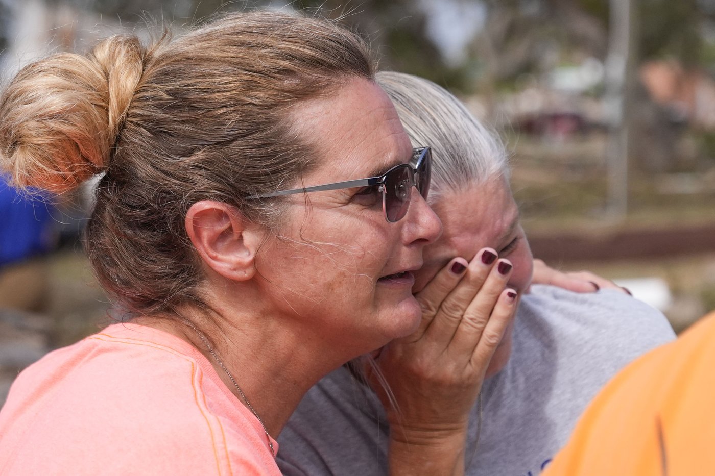 At least 64 dead after Helene's deadly march across the Southeast | iNFOnews.ca