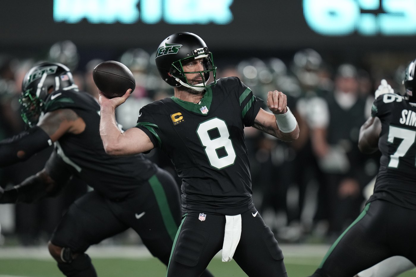 Cards go for their 4th straight win when they face the Jets and Aaron Rodgers | iNFOnews.ca