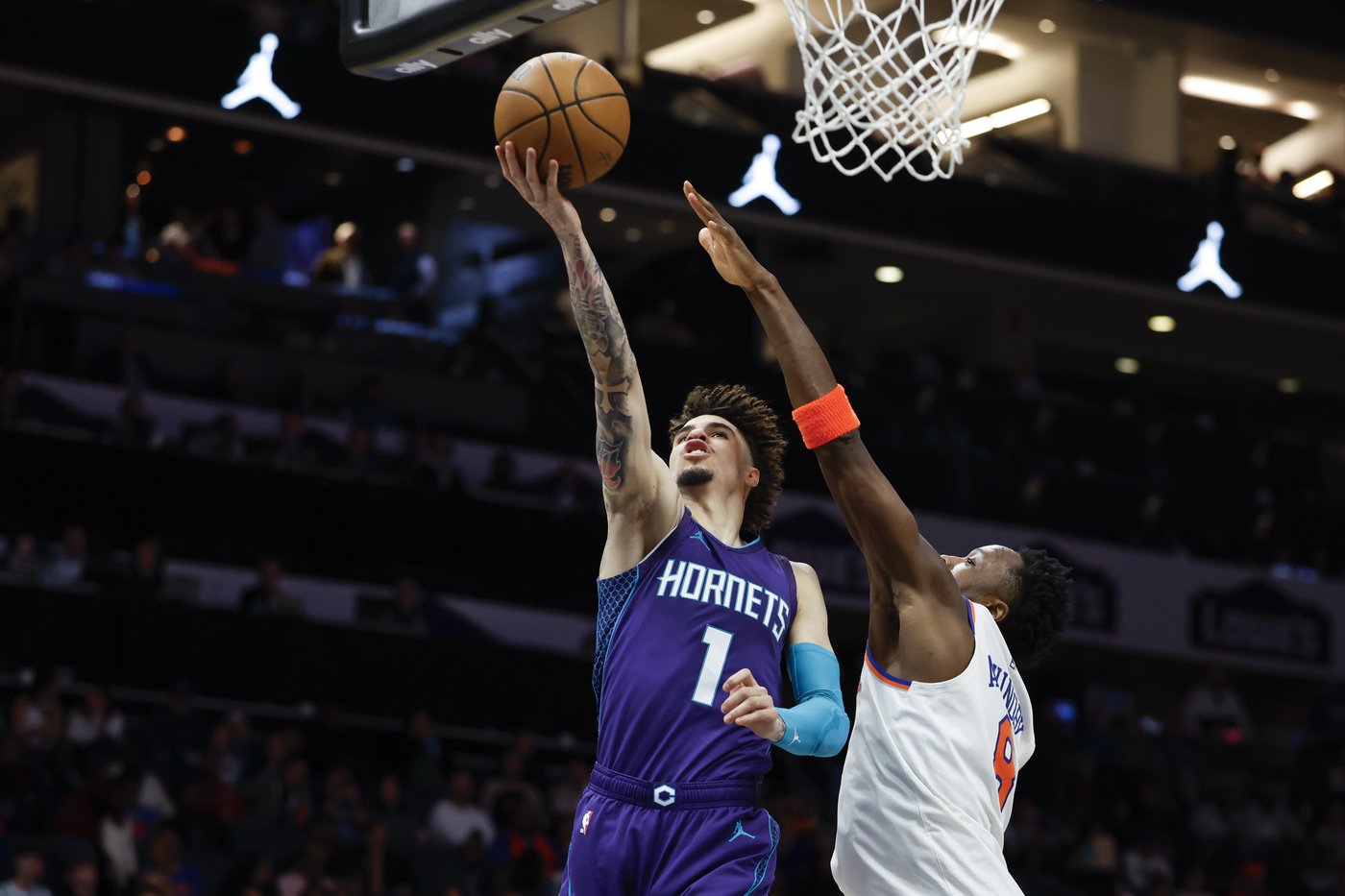 Hornets used balanced scoring to beat Knicks | iNFOnews.ca