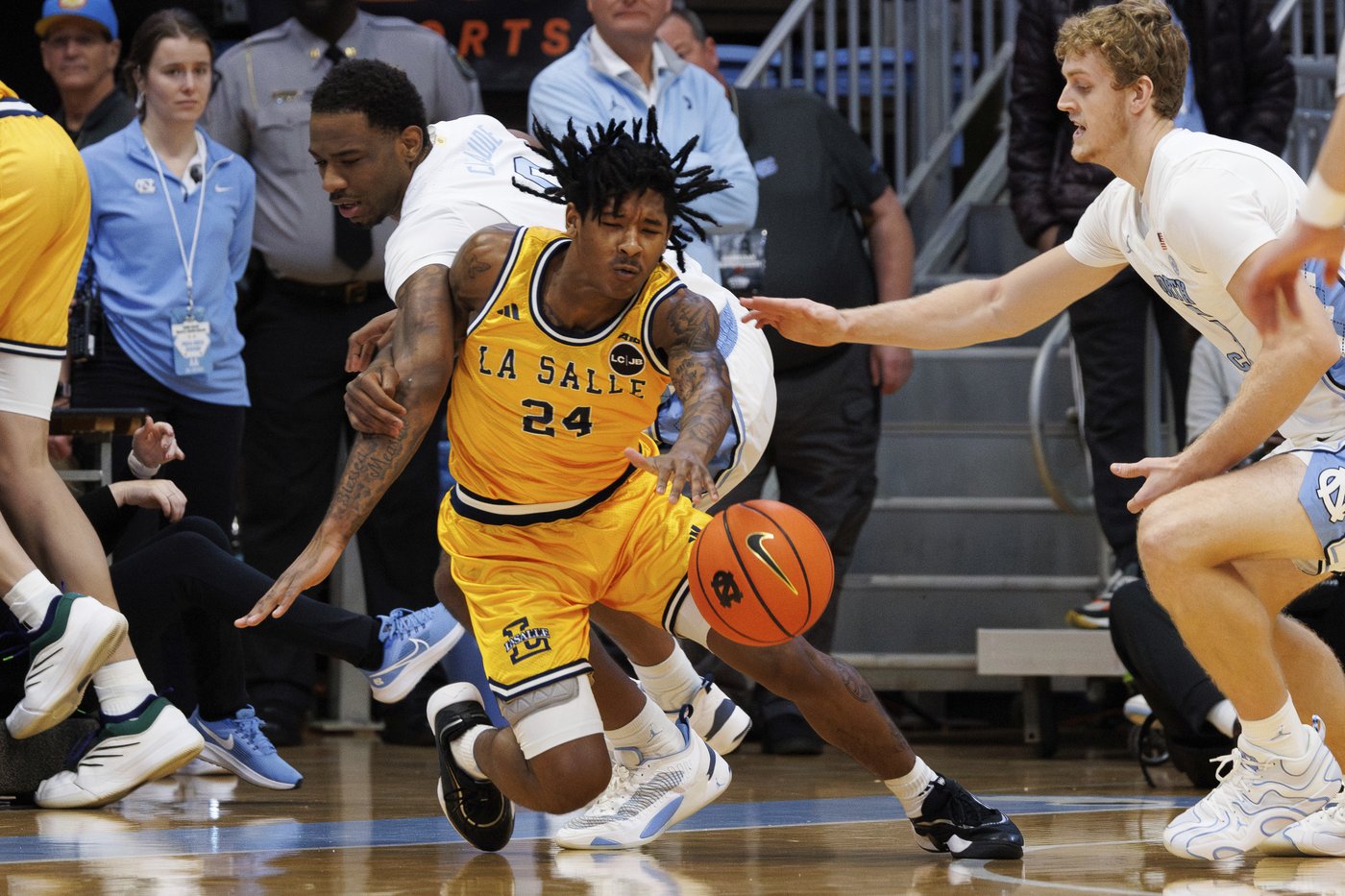 Cade Tyson scores 23 points and North Carolina routs La Salle 93-67 | iNFOnews.ca
