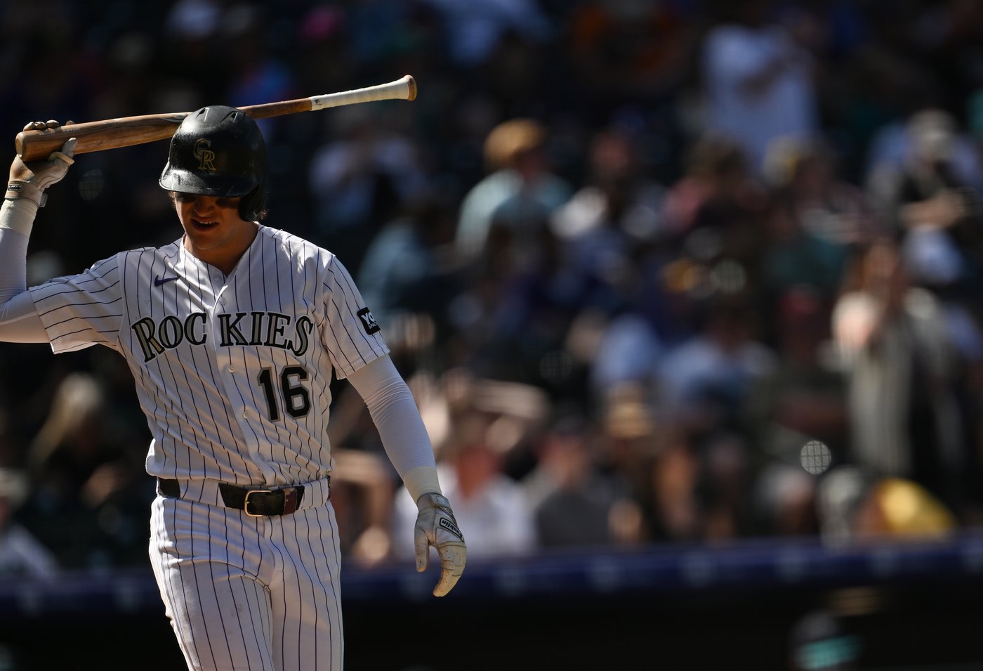 Anderson tosses 7 shutout innings, Mariners beat Rockies 2-1 to avoid elimination | iNFOnews.ca