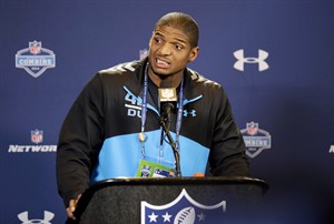 Michael Sam: 'A lot' of gay NFL players have reached out to him | iNFOnews.ca CP32467192