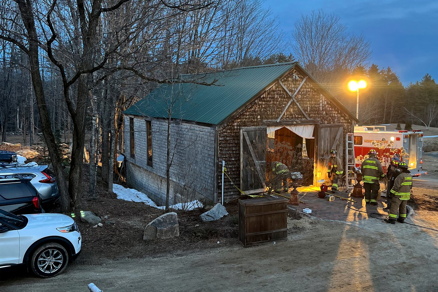 Six people injured after floor collapses at New Hampshire wedding venue | iNFOnews.ca