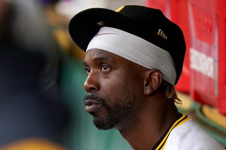 Andrew McCutchen, 39, and the Texas Rangers agree to a minor league contract, AP source says | iNFOnews.ca