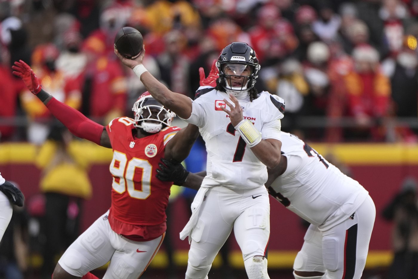 Mahomes and Kelce help Chiefs to a 23-14 win over Texans and another AFC title game trip | iNFOnews.ca Mahomes and Kelce help Chiefs to a 23-14 win over Texans and another AFC title game trip | iNFOnews.ca