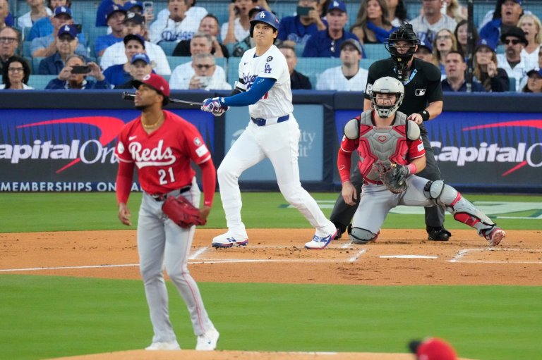Ohtani and Hernández power Dodgers past Reds 10-5 with 2 homers each in Wild Card Series opener | iNFOnews.ca